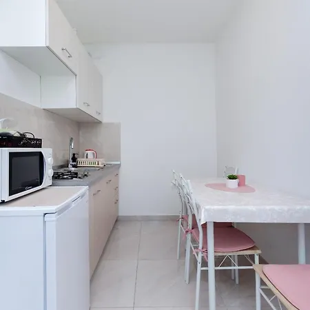 Apartment Zdenko Rovinj Exterior photo