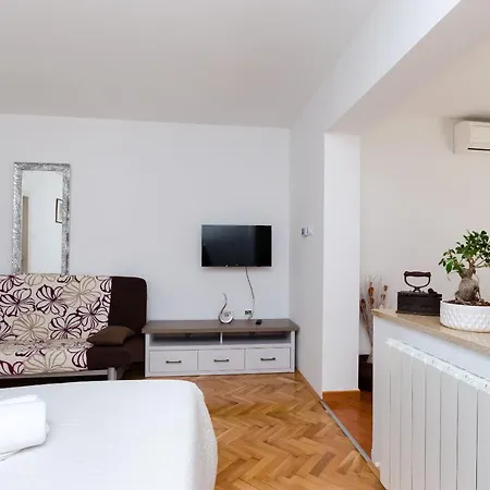 Apartment Zdenko Rovinj Exterior photo