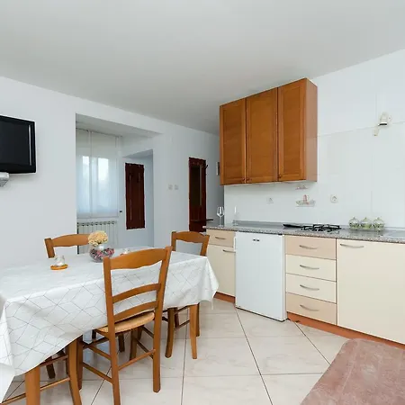 Apartment Zdenko Rovinj Exterior photo